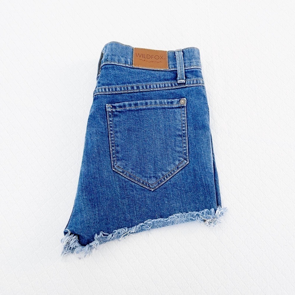 Wildfox Helena High-Rise Cutoff Helena Wash SZ27 - Picture 3 of 6